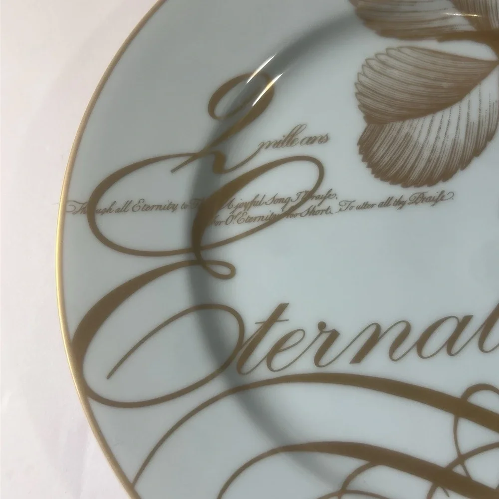Williams-Sonoma Eternal Script Dessert Plate - Circa 2000 - Made in Japan - 7.5